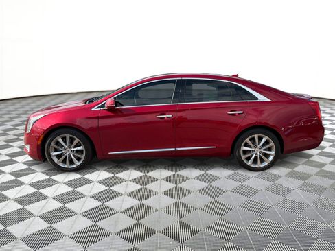 Used 2013 Cadillac XTS Premium w/ Driver Assist Package FWD image 2