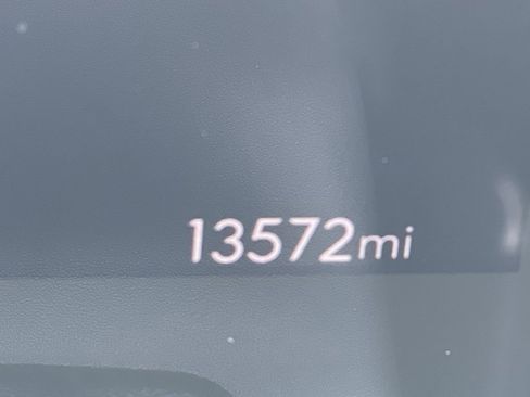 Used 2024 Buick Encore GX Sport Touring w/ Comfort Package image 13