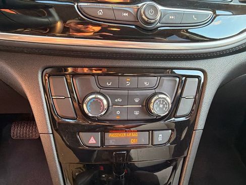 Used 2021 Buick Encore Preferred w/ Safety Package AWD/4WD image 23