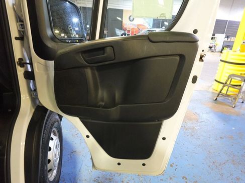 Used 2023 RAM ProMaster 3500 w/ Lane Management Group FWD image 24