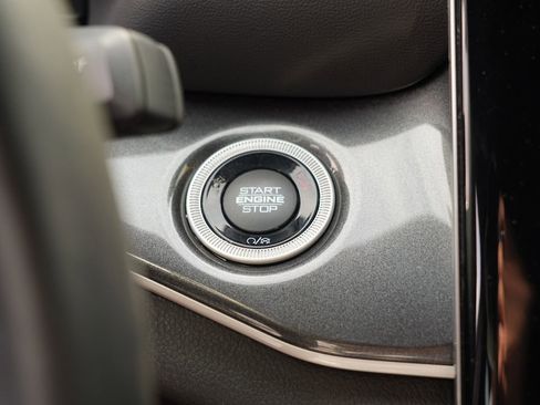 Used 2021 Jeep Grand Cherokee L Laredo AWD/4WD image 35