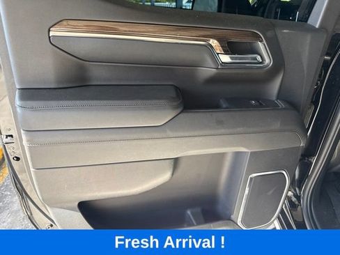 Used 2023 Chevrolet Silverado 1500 RST w/ Convenience Package II RWD image 11