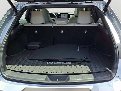 Used 2023 Lexus UX 250h F Sport w/ Accessory Package (Z2) AWD/4WD image 28