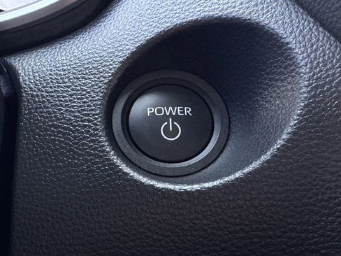 Used 2025 Toyota Corolla Cross AWD Hybrid w/ Convenience Package image 21