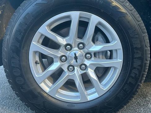 Used 2021 Chevrolet Silverado 1500 RST w/ Bed Protection Package image 31