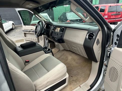 Used 2008 Ford F250 XLT image 6