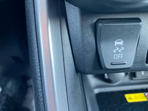 Used 2022 Toyota RAV4 XSE w/ Premium Package AWD/4WD image 32