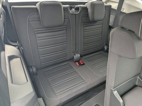 Used 2023 Volkswagen Tiguan S FWD image 15