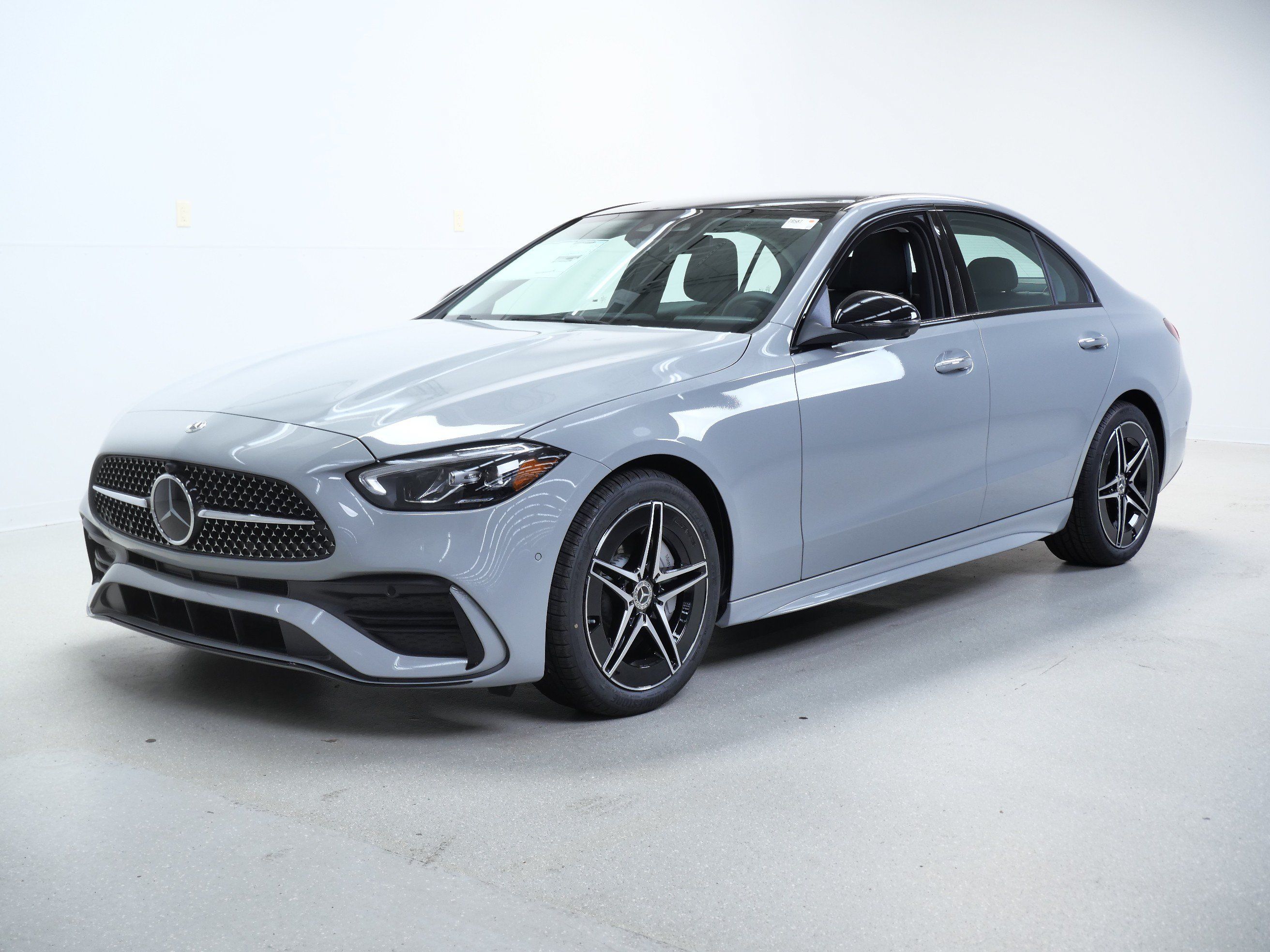 New 2026 Mercedes-Benz C 300 4MATIC Sedan image 4