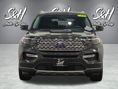 Used 2023 Ford Explorer Limited w/ Equipment Group 301A AWD/4WD image 18