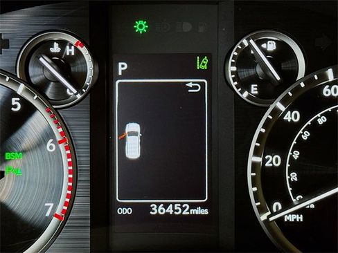 Used 2022 Lexus GX 460 Premium image 12