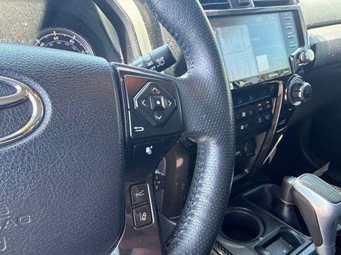 Used 2022 Toyota 4Runner TRD Pro AWD/4WD image 32