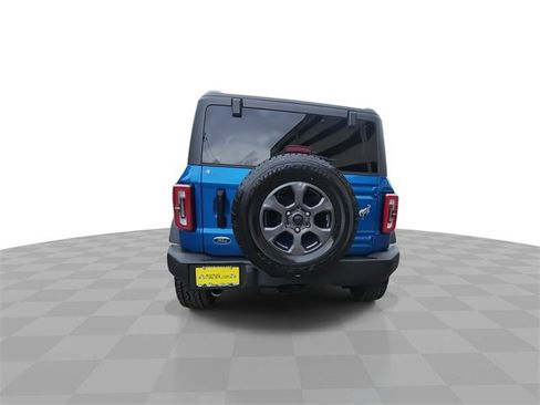 Used 2024 Ford Bronco Big Bend image 7