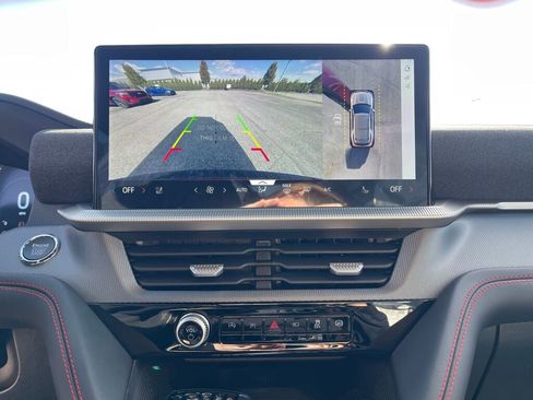 New 2026 Ford Explorer ST-Line w/ ST-Line Street Pack image 9