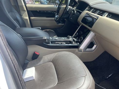 Used 2019 Land Rover Range Rover HSE AWD/4WD image 6