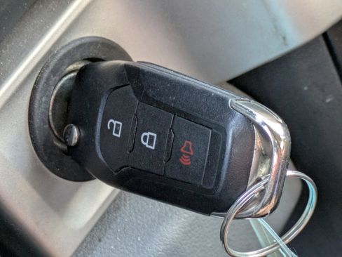 Used 2024 Ford F350 XLT image 33