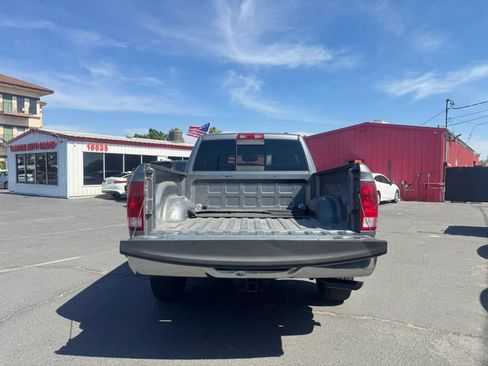 Used 2011 RAM 1500 Classic SLT w/ Protection Group AWD/4WD image 6