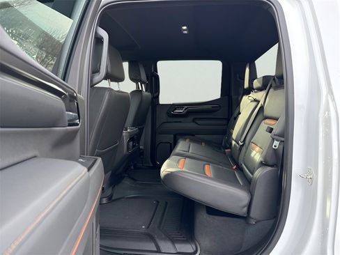 Used 2023 GMC Sierra 1500 AT4 image 17