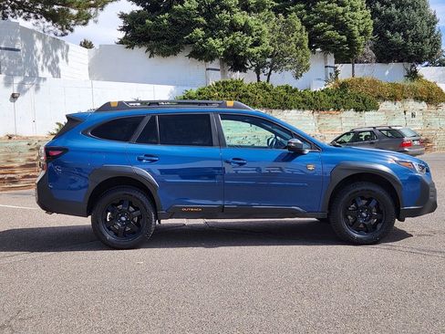 Used 2022 Subaru Outback Wilderness image 4