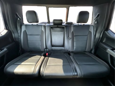 Used 2019 Ford F150 Raptor w/ Equipment Group 802A Luxury AWD/4WD image 18