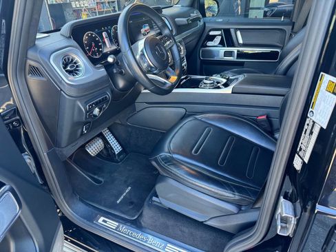 Used 2022 Mercedes-Benz G 550 image 11