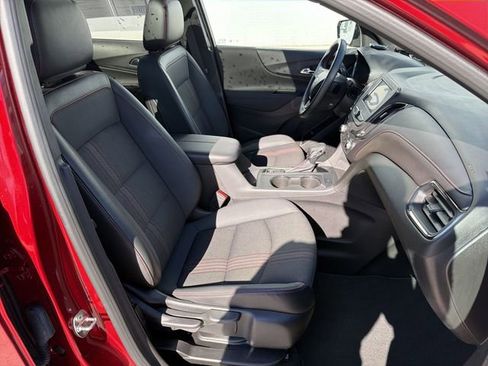 Certified 2023 Chevrolet Equinox RS FWD image 26