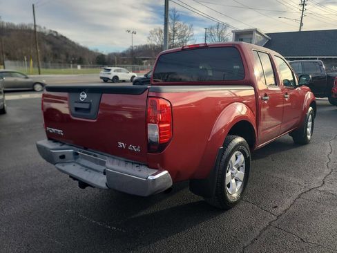 Used 2013 Nissan Frontier SV image 9