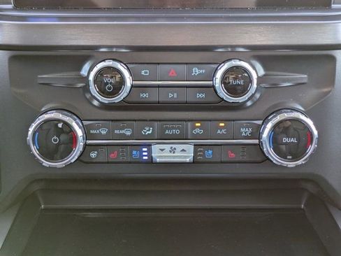 New 2026 Ford F350 Lariat w/ Black Appearance Package image 22