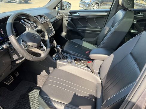 Certified 2024 Volkswagen Tiguan SE R-Line w/ MDO Package, Two-Row image 12