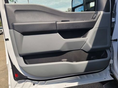 New 2026 Ford F350 XL w/ XL Chrome Package AWD/4WD image 23