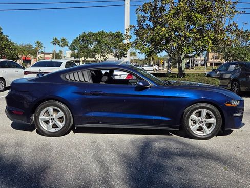 Used 2019 Ford Mustang Coupe image 8