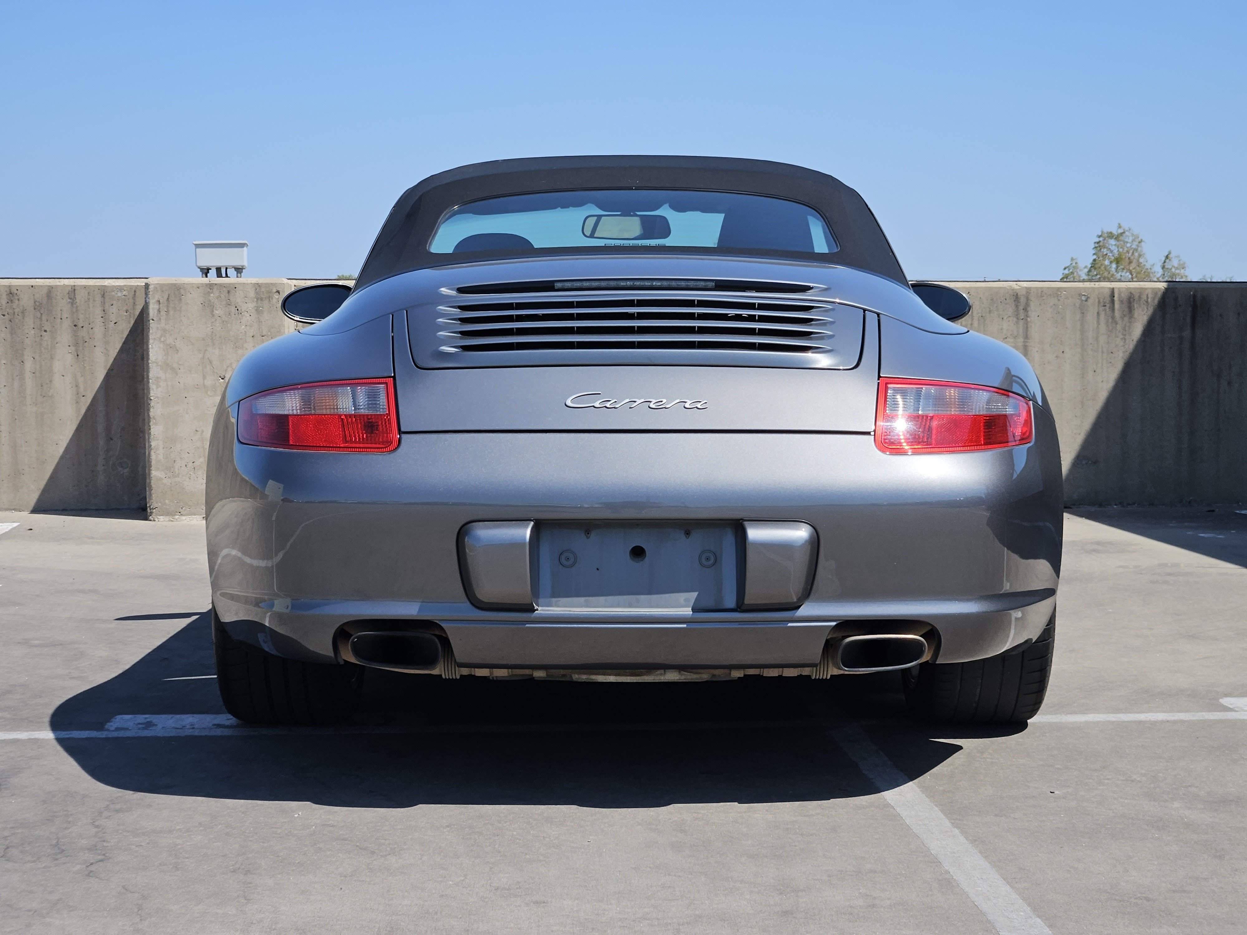 Used 2007 Porsche 911 Carrera RWD image 7