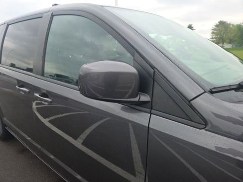 Used 2018 Dodge Grand Caravan GT FWD image 5