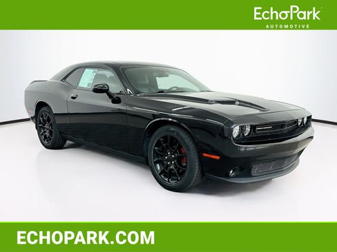 Used 2017 Dodge Challenger GT w/ Driver Convenience Group AWD/4WD image 1