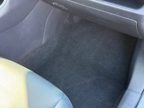Used 2023 Toyota RAV4 XLE Premium AWD/4WD image 22