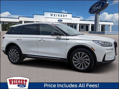 Used 2025 Lincoln Corsair Reserve FWD image 1