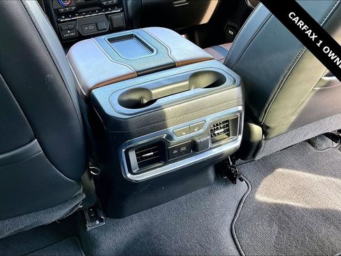 Used 2022 Chevrolet Silverado 3500 High Country w/ Z71 Off-Road Package image 11