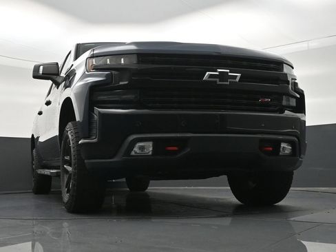 Used 2019 Chevrolet Silverado 1500 LT Trail Boss AWD/4WD image 29
