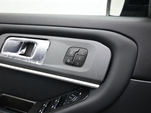 New 2026 Ford Explorer ST-Line image 11