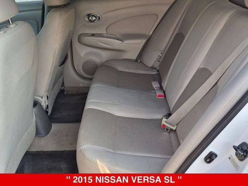 Used 2015 Nissan Versa FWD image 31
