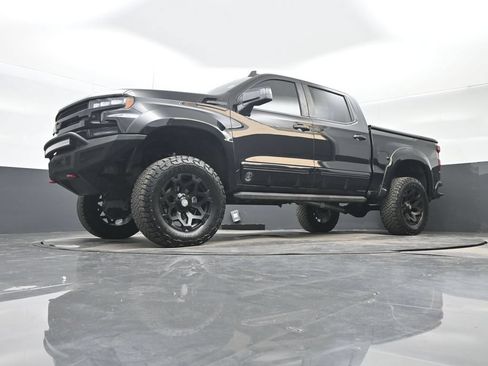 Used 2021 Chevrolet Silverado 1500 RST w/ Convenience Package II AWD/4WD image 26