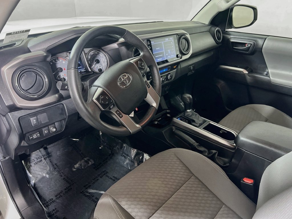 Certified 2022 Toyota Tacoma SR5 w/ Black Out Package (TMS) AWD/4WD image 9
