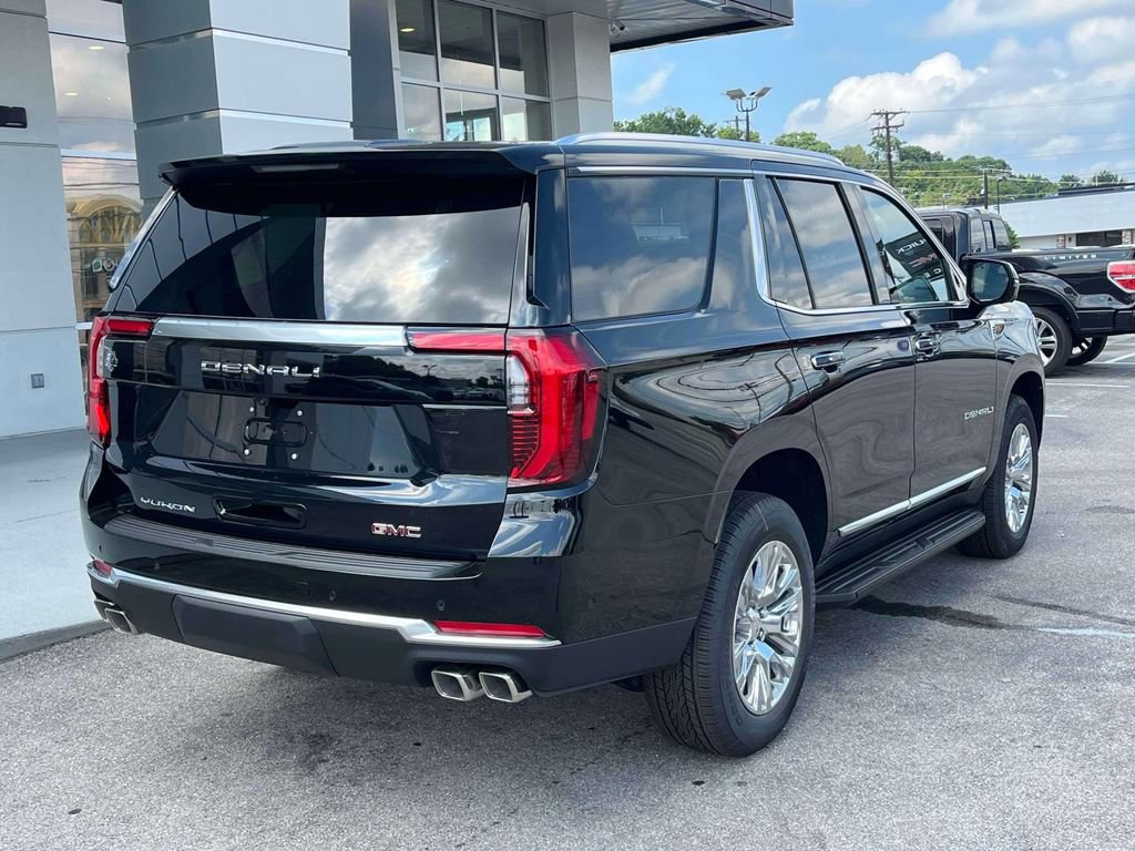 New 2026 GMC Yukon Denali AWD/4WD image 3