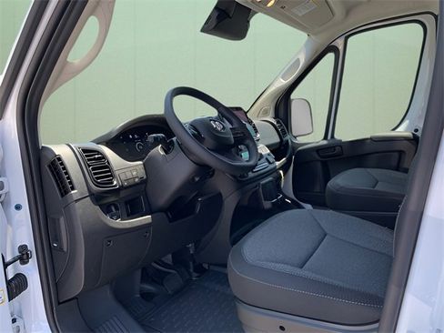 New 2024 RAM ProMaster 3500 w/ Premium Convenience Group image 16