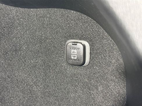 Certified 2024 MAZDA CX-5 Carbon Edition AWD/4WD image 40