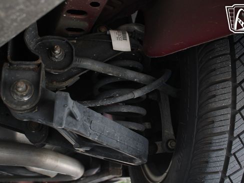 Used 2000 Cadillac Eldorado ESC w/ Comfort/Convenience Pkg image 31