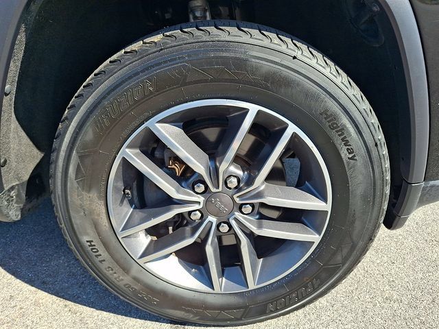 Used 2020 Jeep Grand Cherokee Limited w/ Luxury Group II AWD/4WD image 8