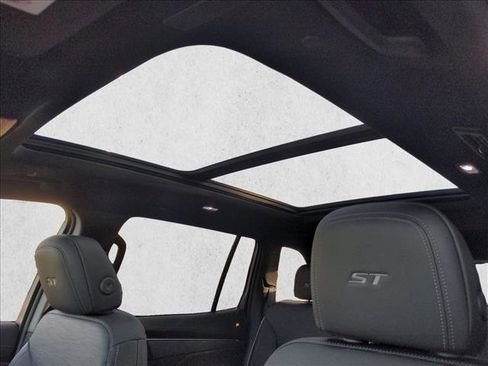 New 2026 Buick Enclave Sport Touring w/ Super Cruise Package image 15