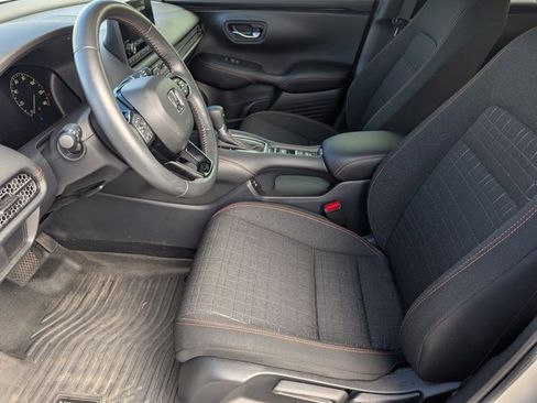 Used 2024 Honda HR-V Sport image 15