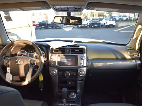 Certified 2019 Toyota 4Runner SR5 Premium image 26